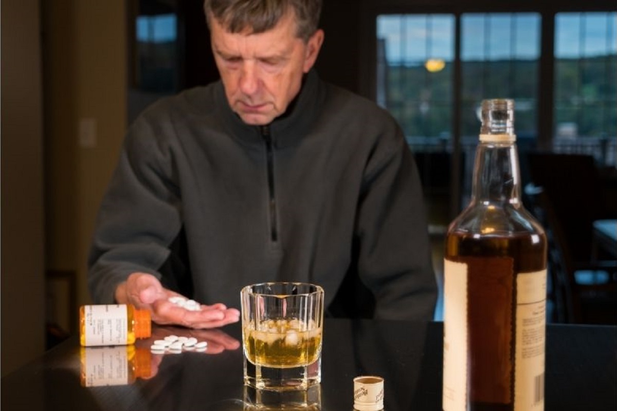 What Happens If You Tell Your Therapist You're Suicidal